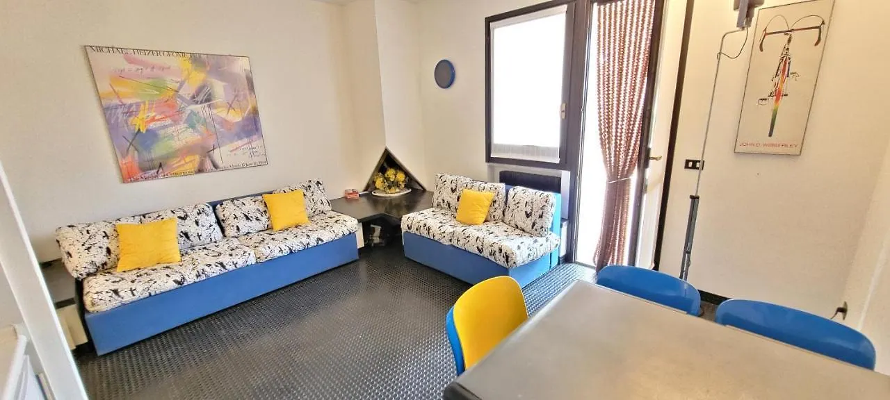 Fancy Apartment With Huge Terrace Barzio Italy